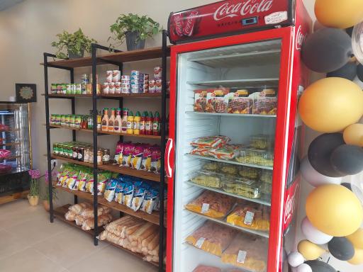 عکس پروتئینی فود لند پلاس