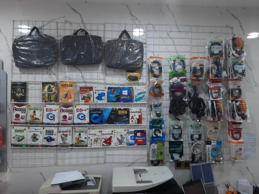 خدمات کامپیوتری پدیده