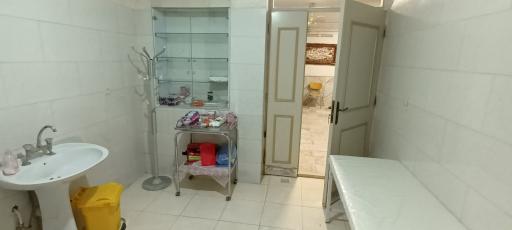 عکس دکتر منیره سید هاشمی (طب سنتی ایرانی)