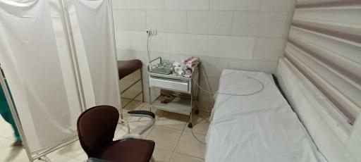 عکس دکتر منیره سید هاشمی (طب سنتی ایرانی)