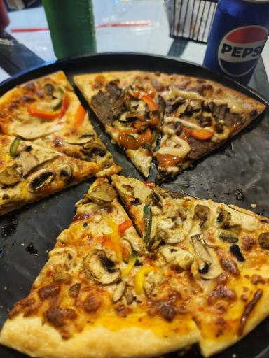 عکس فست فود تورين