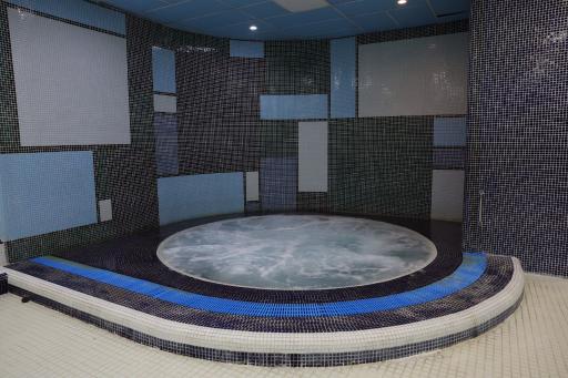 عکس مجموعه ورزشی موج