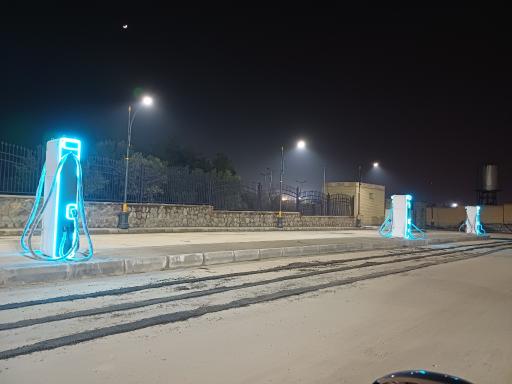 عکس ایستگاه شارژ خودرو برقی