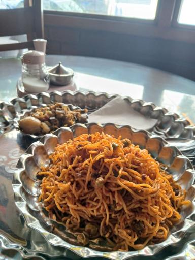 عکس رستوران سنتی کلبه چوبی