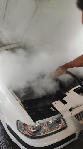 عکس کارواش بخار اتو رد