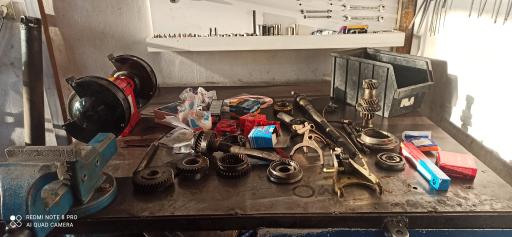 عکس تعمیرگاه منصور 