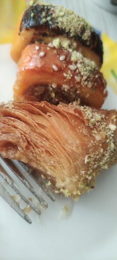 عکس شیرینی سرای خجسته