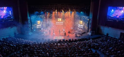 عکس مرکز همایش‌های برج میلاد