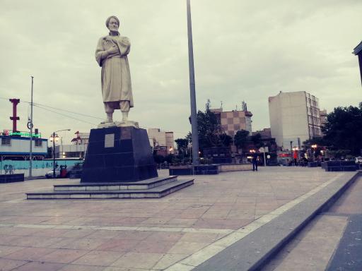 عکس میدان ابن سینا