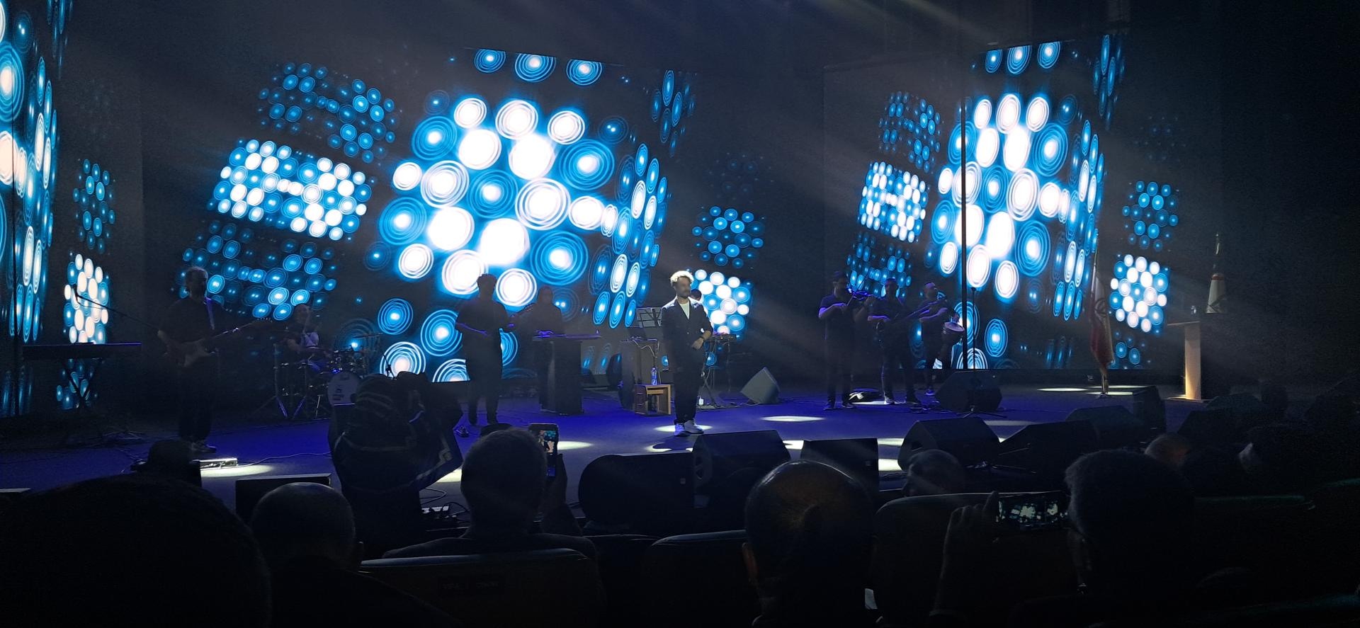 عکس مرکز همایش‌های برج میلاد