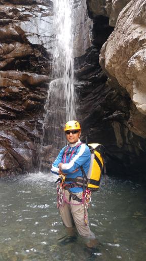 عکس آبشار کبوتر خوان