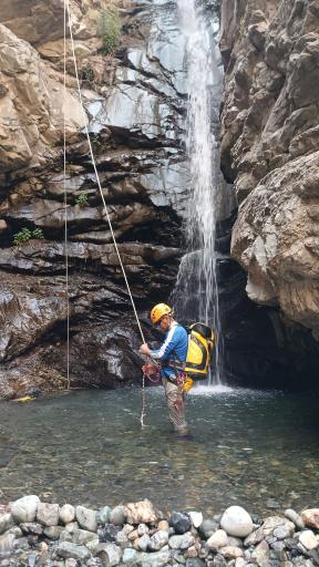 عکس آبشار کبوتر خوان