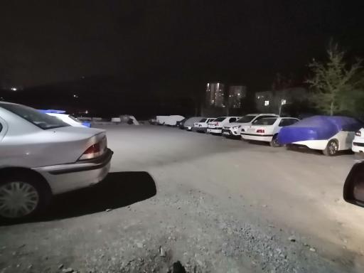 عکس پارکینگ عمومی حسینی