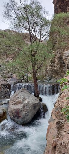 عکس آبشار کبوتر خوان