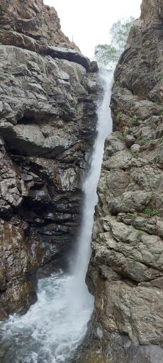 عکس آبشار کبوتر خوان