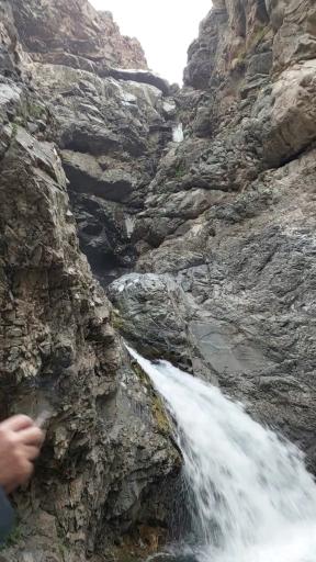 عکس آبشار کبوتر خوان