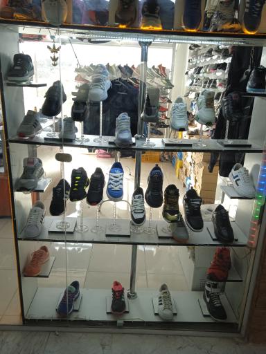 عکس گالری پوشاک الکرادو