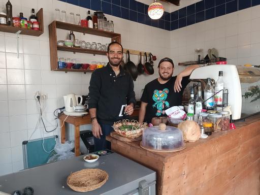 عکس کافه لوکیشن