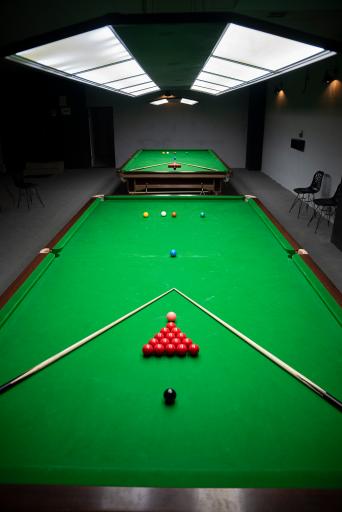 عکس کافه بیلیارد ست