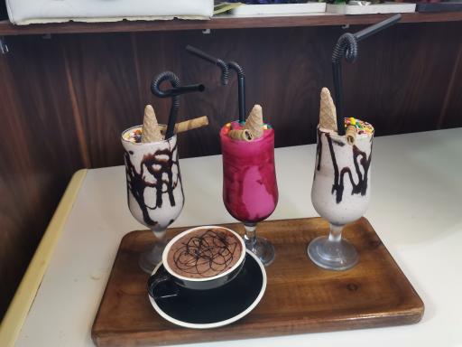 عکس کافی شاپ شهر 