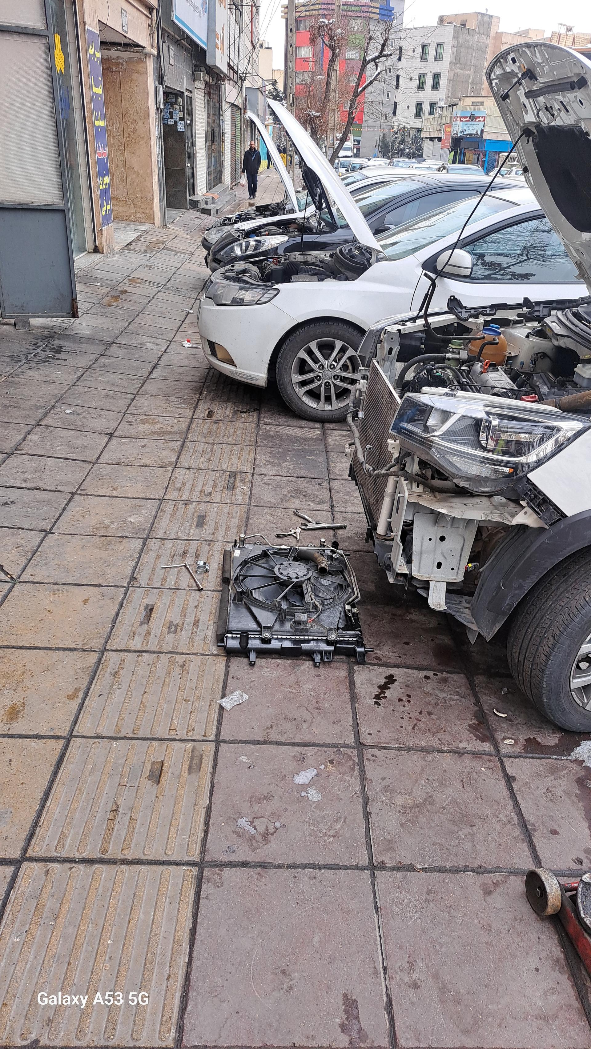 عکس خدمات خودرویی البرز 