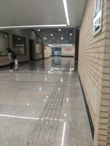 عکس میدان خراسان