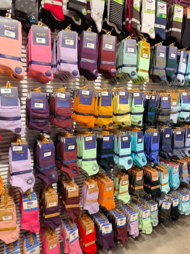 عکس فروشگاه فوگو