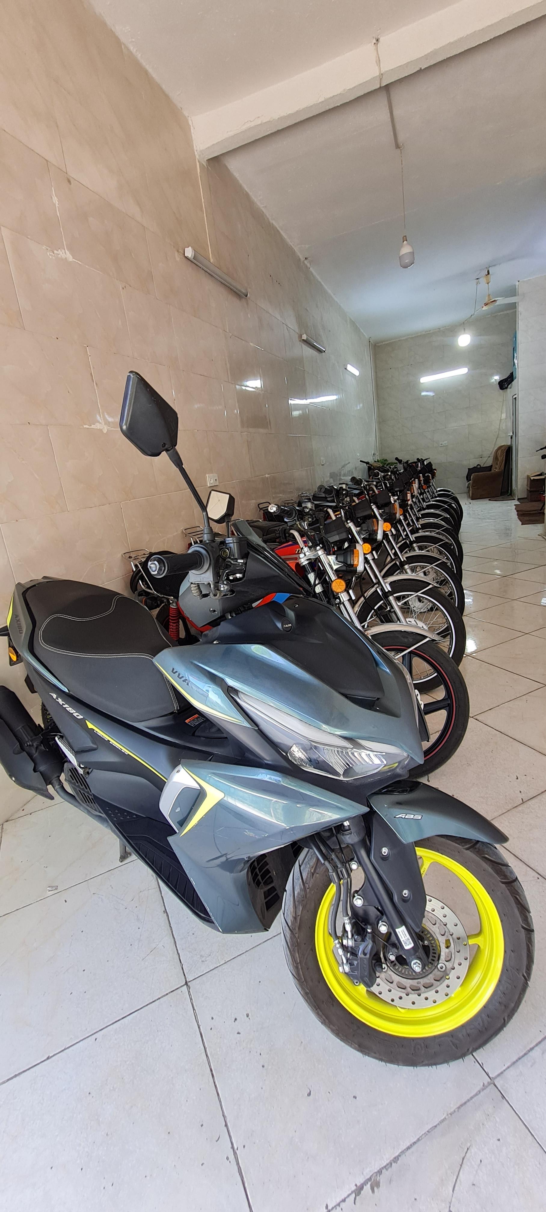 عکس پیشتاز موتور