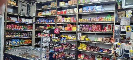 عکس هایپر مارکت زیتون