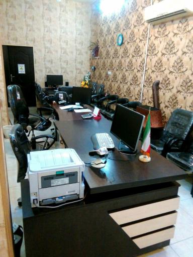 عکس بیمه ایران خاشعی