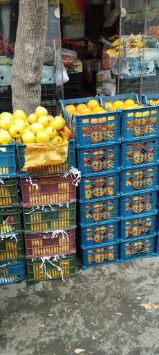 عکس میوه فروشی