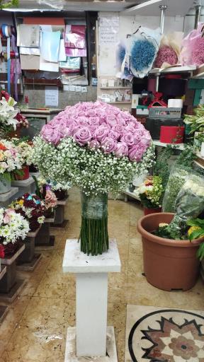 عکس گلفروشی مادر