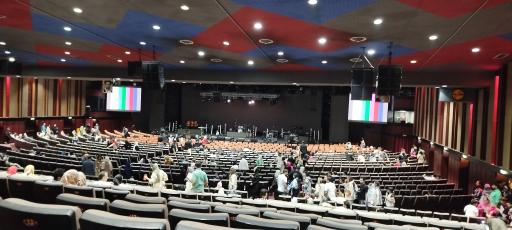 عکس سالن کنسرت و همایش‌های میلاد سالن ۳۱