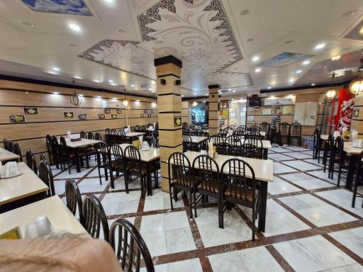 عکس رستوران فست فود عموحسین