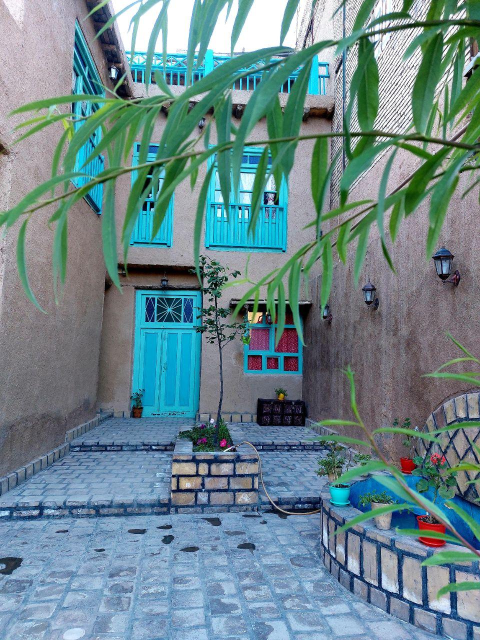 عکس اقامتگاه بومگردی هزاره کنگ 