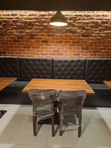 عکس رستوران زرین تاج