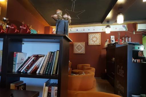 عکس کافه فست‌فود 7