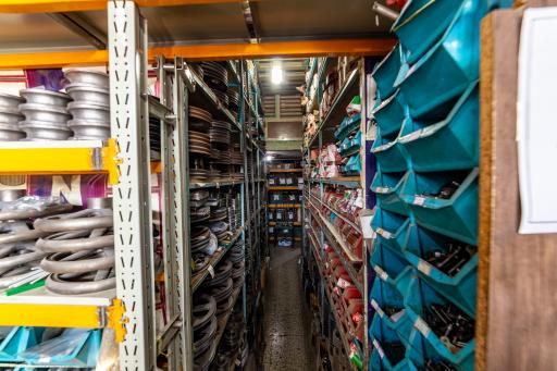 عکس فروشگاه سوپر صنعت فاضلی 