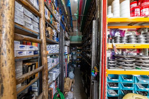 عکس فروشگاه سوپر صنعت فاضلی 