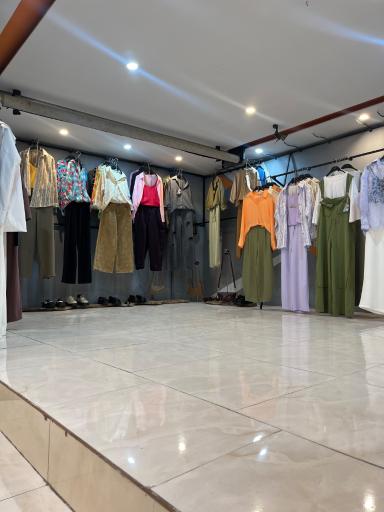 عکس بوتیک زنانه جیدو