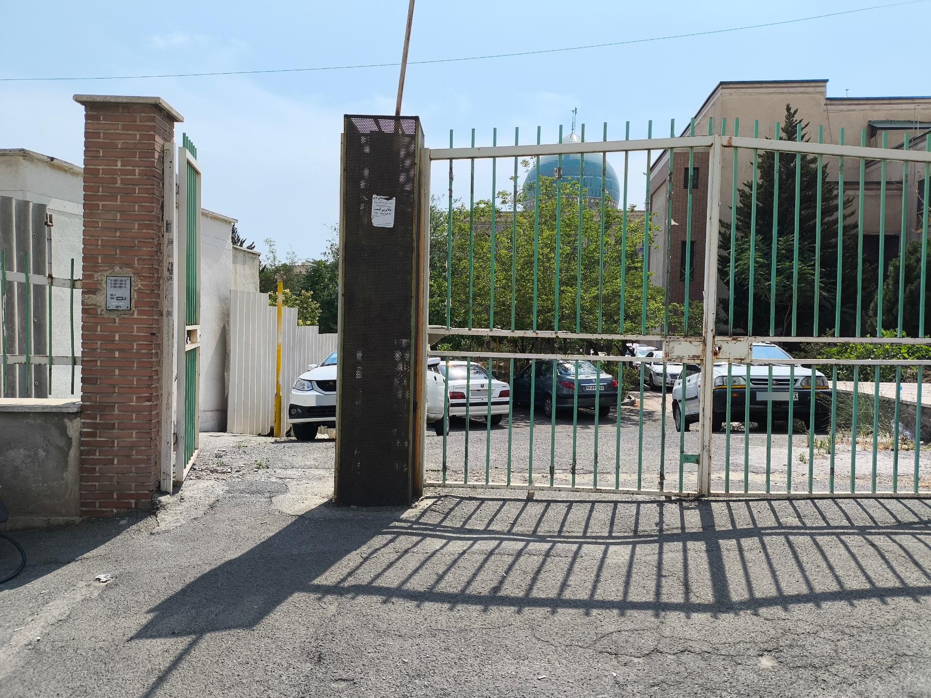 عکس هنرستان پسرانه موسیقی