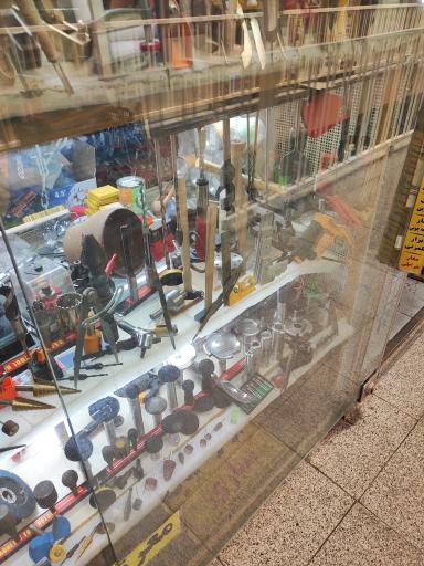 فروشگاه هنر ابزار ستاری