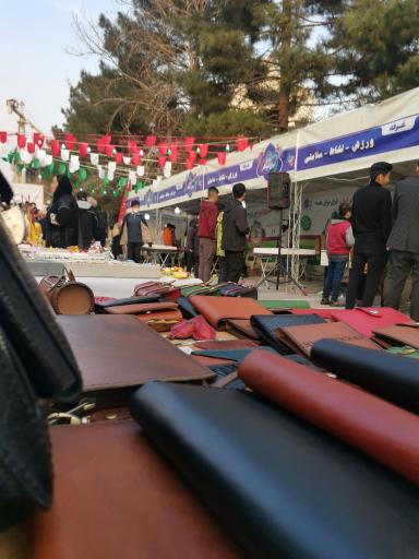 عکس پنجشنبه بازار هنرمندان