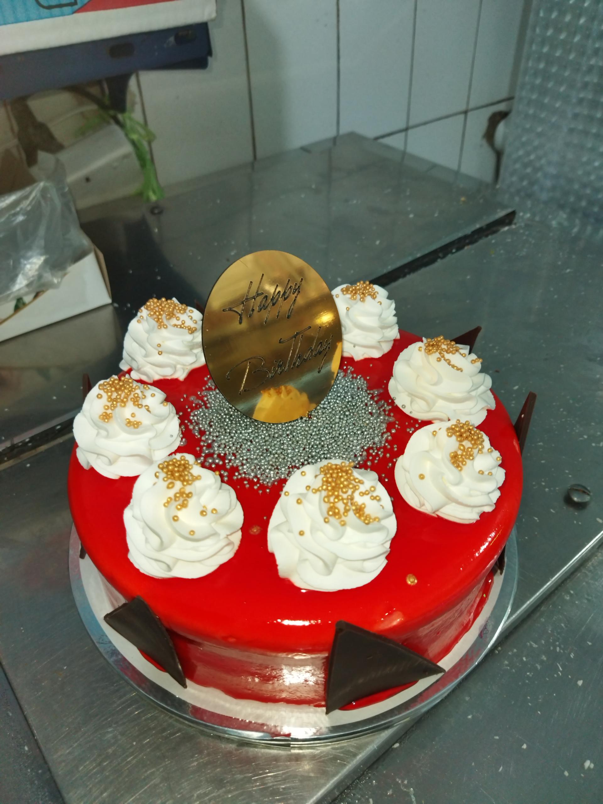 عکس شیرینی سرای نسیم