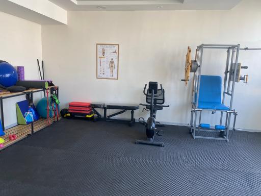 عکس کلینیک فیزیوتراپی نهال