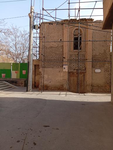 عکس خانه ی تاریخی پریشانی