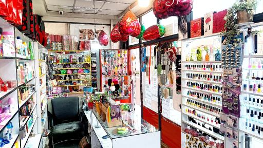 عکس لوازم آرایشی و بهداشتی ملکه