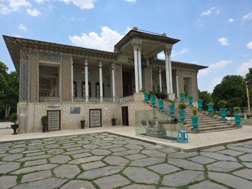 عکس موزه نظامی فارس