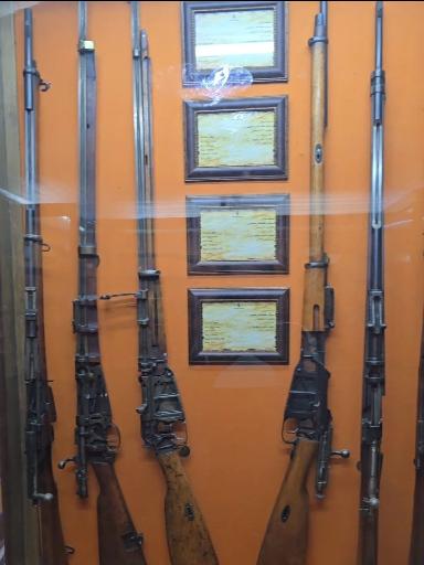 عکس موزه نظامی فارس