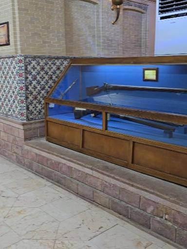 عکس موزه نظامی فارس